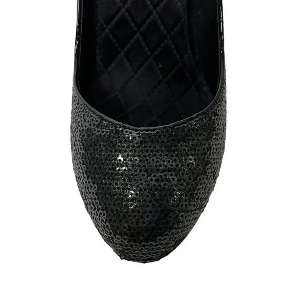 Chanel Pumps Women Black Sequin Round Toe CC Logo Stiletto Heels Made in‎ Italy